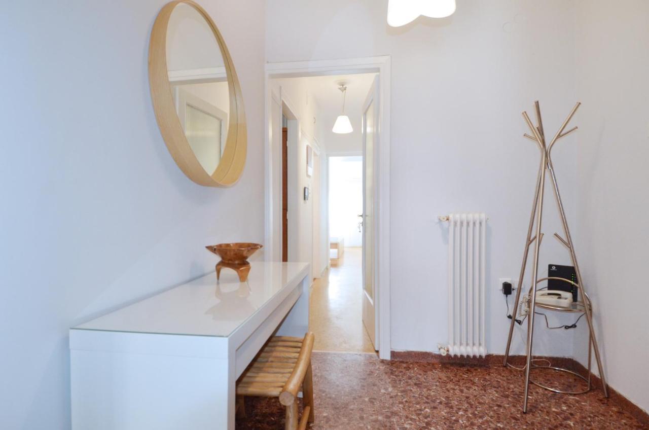 Apartment In The Heart Of Athens Next To Metro المظهر الخارجي الصورة